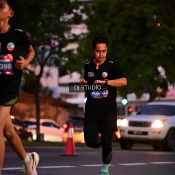 Runner Photo 4109372