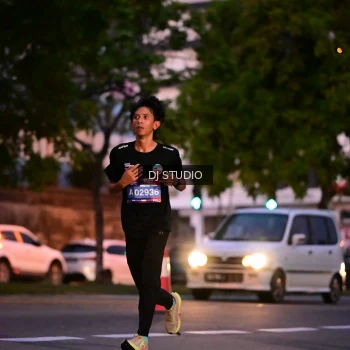 Runner Photo 4109374