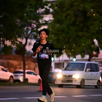 Runner Photo 4109376