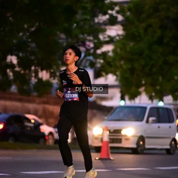 Runner Photo 4109378
