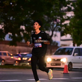 Runner Photo 4109381