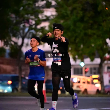 Runner Photo 4109408