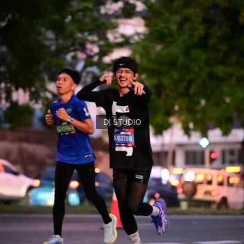 Runner Photo 4109411
