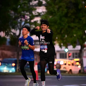 Runner Photo 4109414