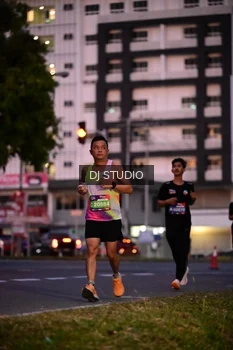 Runner Photo 4109462