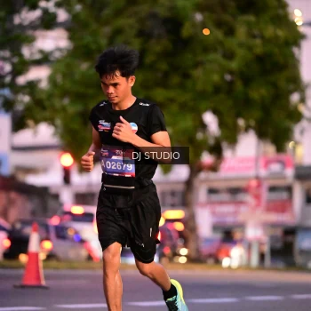 Runner Photo 4109500