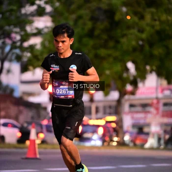 Runner Photo 4109503
