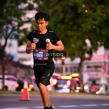 Runner Photo 4109504