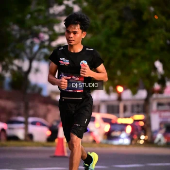 Runner Photo 4109505