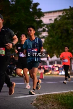 Runner Photo 4109524
