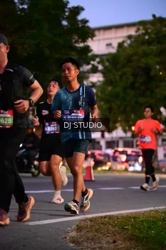 Runner Photo 4109525