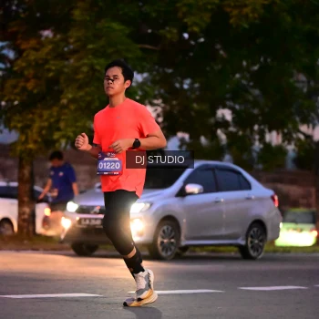 Runner Photo 4109543