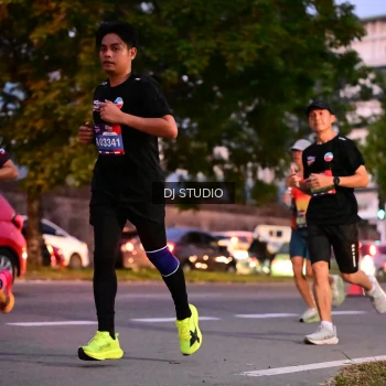 Runner Photo 4109557