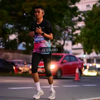 Runner Photo 4109575