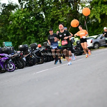 Runner Photo 4109601