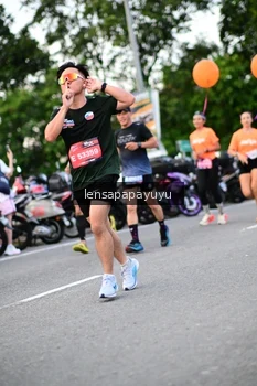 Runner Photo 4109607