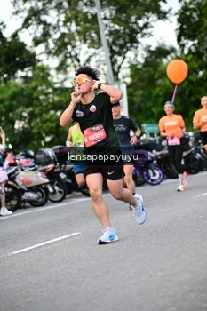 Runner Photo 4109619