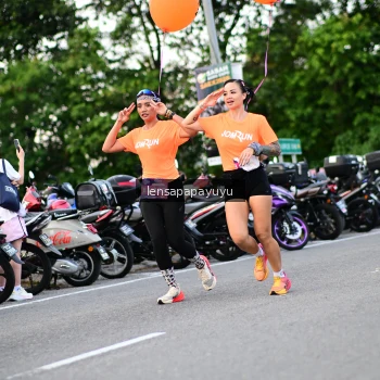 Runner Photo 4109635