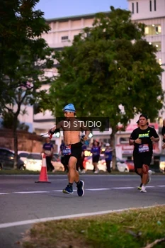 Runner Photo 4109644