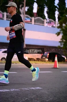 Runner Photo 4109656