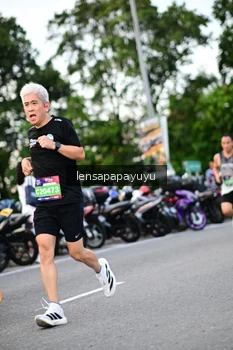 Runner Photo 4109662