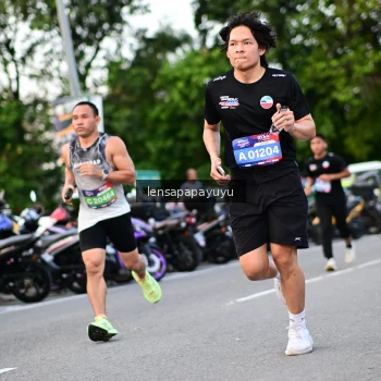 Runner Photo 4109667
