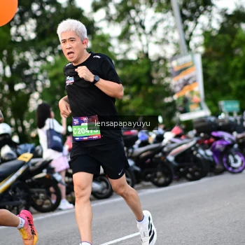 Runner Photo 4109676