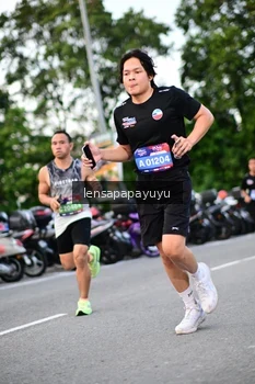 Runner Photo 4109685