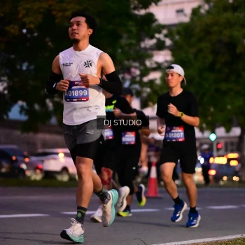 Runner Photo 4109707