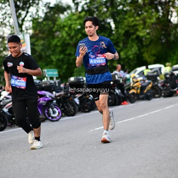 Runner Photo 4109710