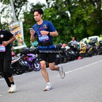 Runner Photo 4109717