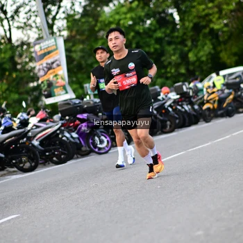 Runner Photo 4109734