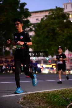 Runner Photo 4109735
