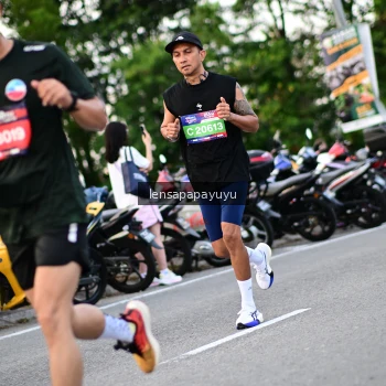 Runner Photo 4109736