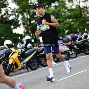 Runner Photo 4109741