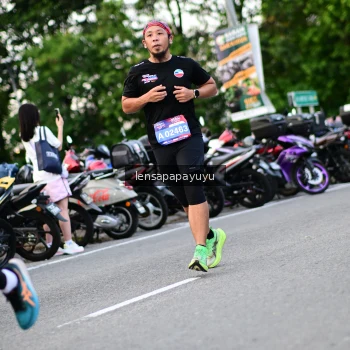 Runner Photo 4109772