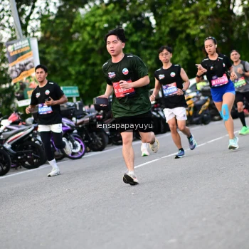 Runner Photo 4109775