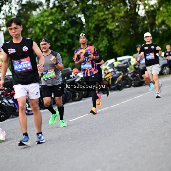 Runner Photo 4109800