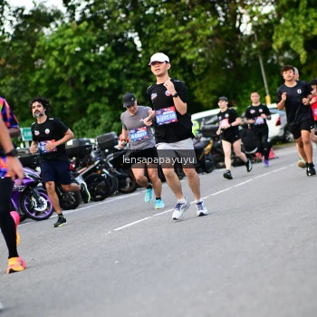 Runner Photo 4109816
