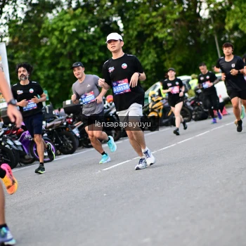 Runner Photo 4109818