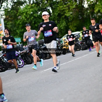 Runner Photo 4109825