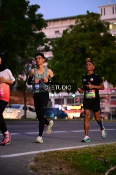 Runner Photo 4109828