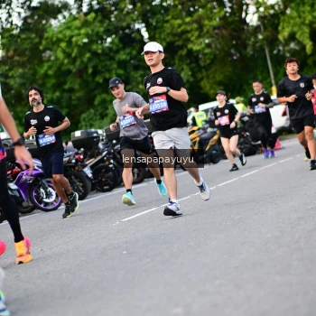 Runner Photo 4109835