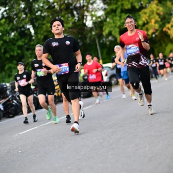 Runner Photo 4109850