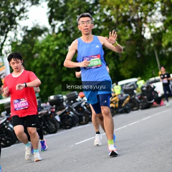Runner Photo 4109878