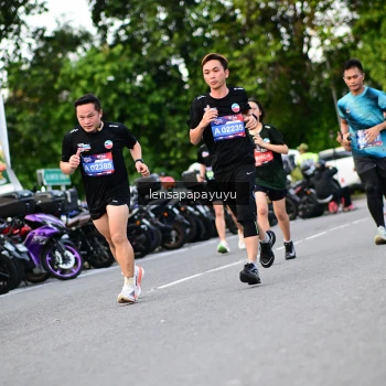 Runner Photo 4109885