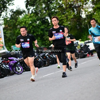 Runner Photo 4109894
