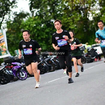 Runner Photo 4109899