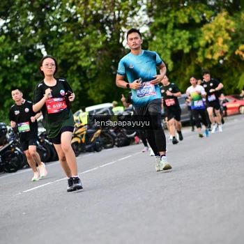Runner Photo 4109903