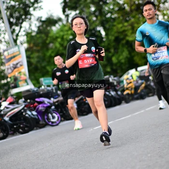 Runner Photo 4109920